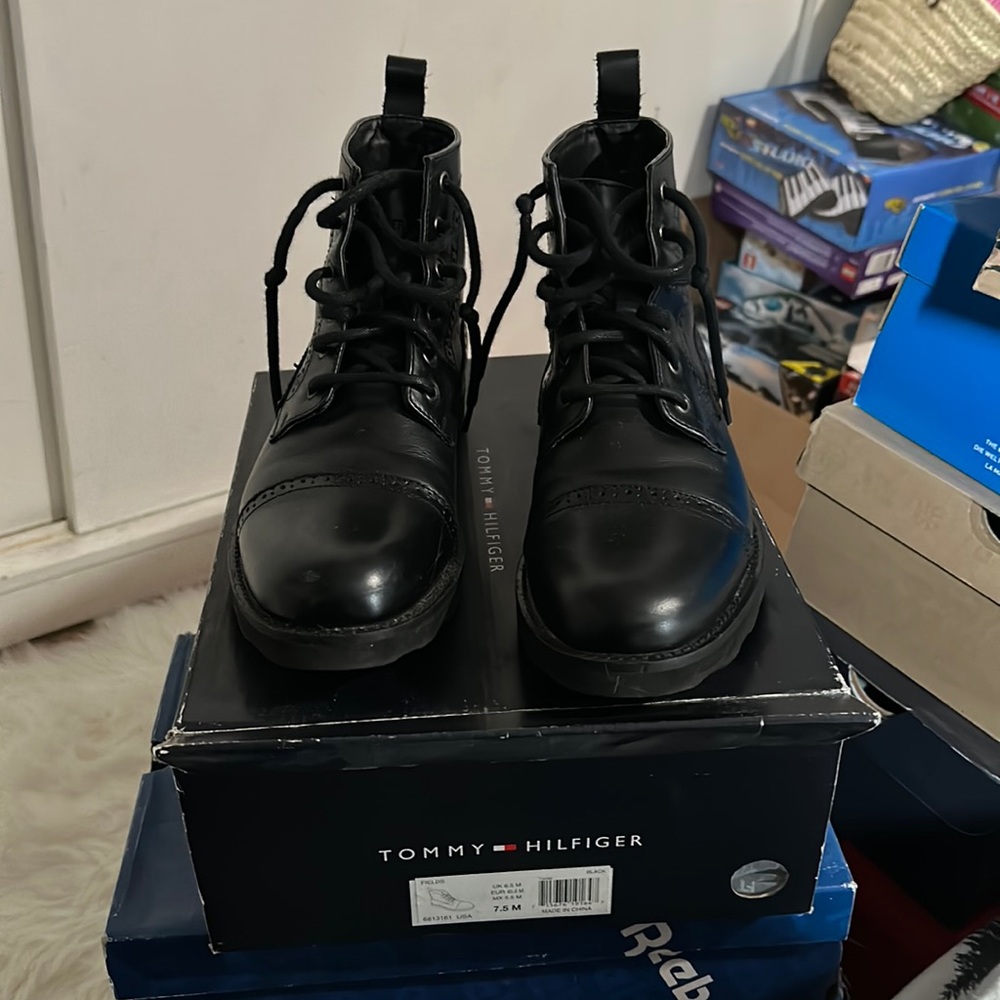 Tommy Hilfiger Fields boots, black, men’s size 7.5